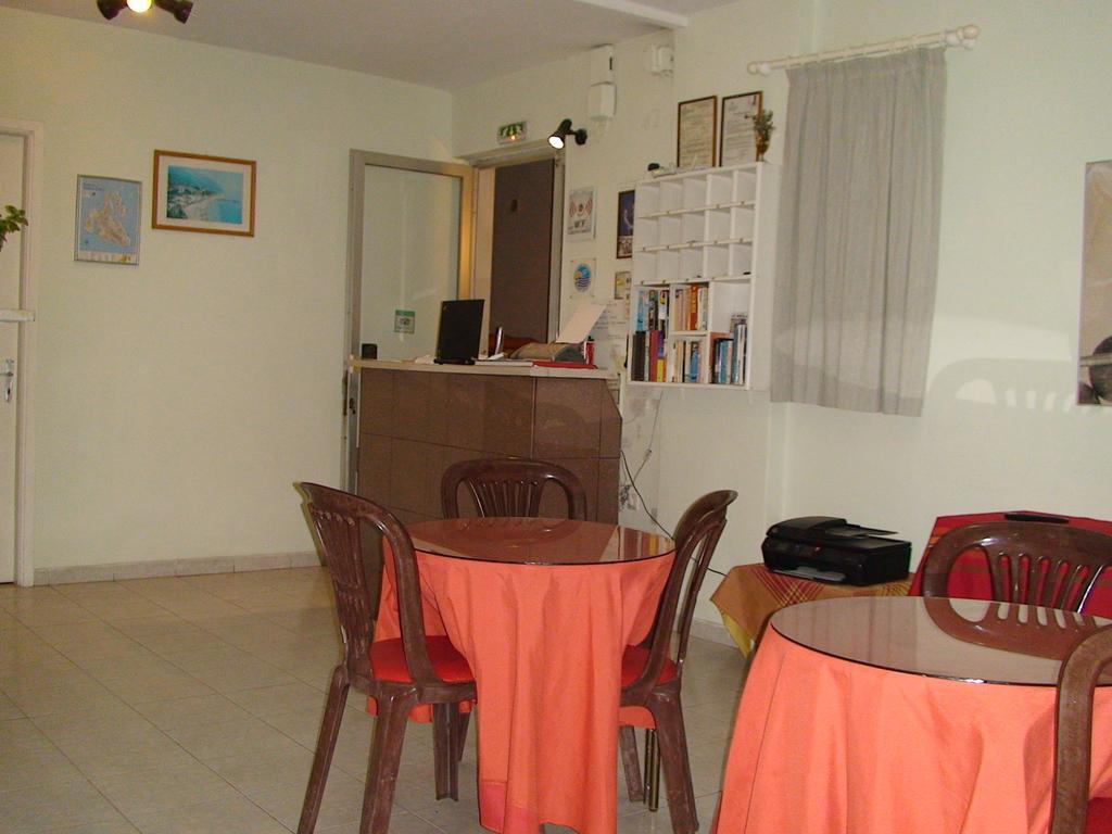 Poros House Hotel Exteriör bild